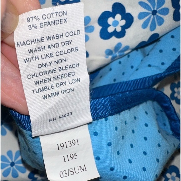 Reversible Wrap Skirt by GAP Womens Sz 12 Blue & White Vintage/never worn - Picture 9 of 9